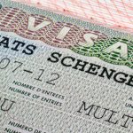 Colombianos con visa Schengen siguen reuniendo firmas para que no la quiten
