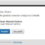 Uribe recibe invitación de Linkedin de Santos y rompe en cólera