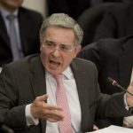 «Apoyo paz, pero déjenme al menos una guerrillita funcionando», Uribe