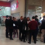 Filas de Wok y Crepes, punto de encuentro para venezolanos