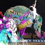 Grafiteros bogotanos vandalizan elefante de un circo