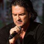 Polémica por concierto de Ricardo Arjona exclusivo para colados de Transmilenio