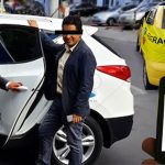 Taxista entregó turno a las seis de la tarde y se fue a la casa en Uber