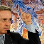 Por anuncio de acuerdo, Uribe se matricula en clases de batik