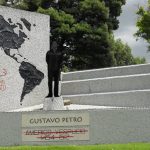 Sorpresivo cambio en el monumento a Américo Vespucio en Bogotá