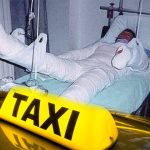 Taxistas linchan a pasajero por llamarse Uber