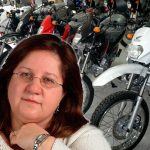 Perfiles AP: Martha Luz, la mujer que habla con las motos
