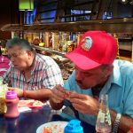 Florida veta a colombianos de restaurantes «Todo lo que pueda comer»