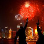 Con tiros futbolistas colombianos celebran el nuevo año chino