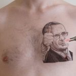 Uribista se borrará tatuaje de Uribe